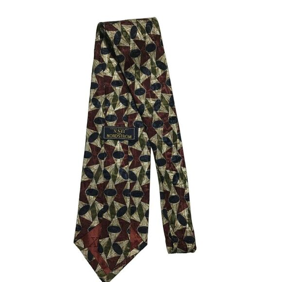 5/$10 Nordstrom Geometric Handmade 56" Red Blue Tie - Picture 2 of 5